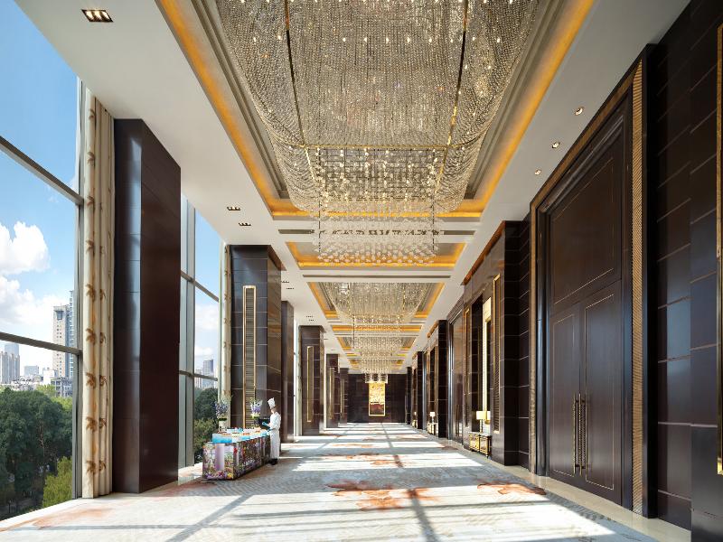 Shangri-La Nanjing image
