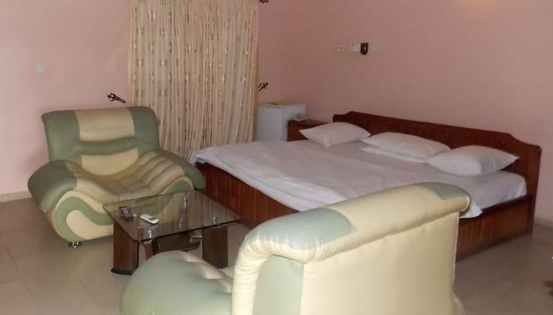 Emrosy Hotels And Suites image