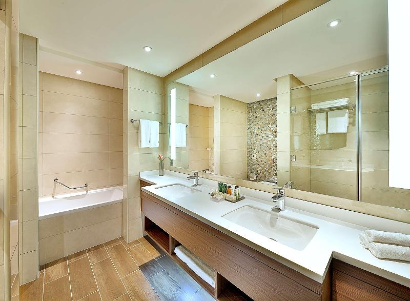 Hilton Garden Inn Tabuk image