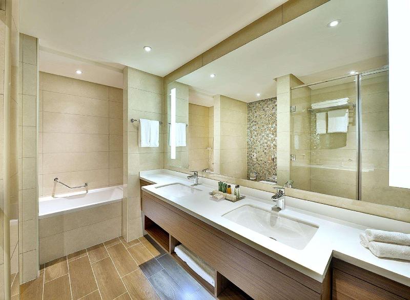 Hilton Garden Inn Tabuk image