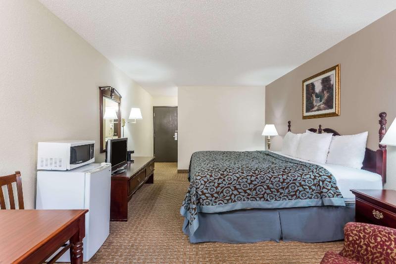 Bed room