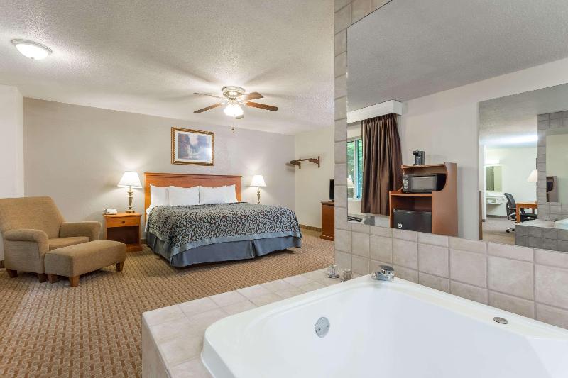 Bed room