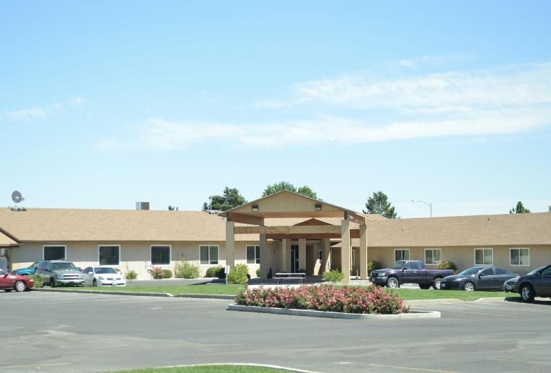 Knights Inn Quincy image