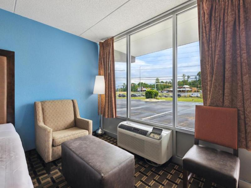 Relax inn by OYO Greeneville Near Hwy US-321 image