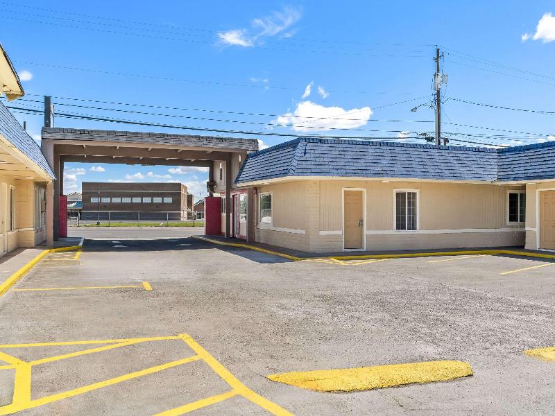 Rodeway Inn Hermiston - Umatilla image
