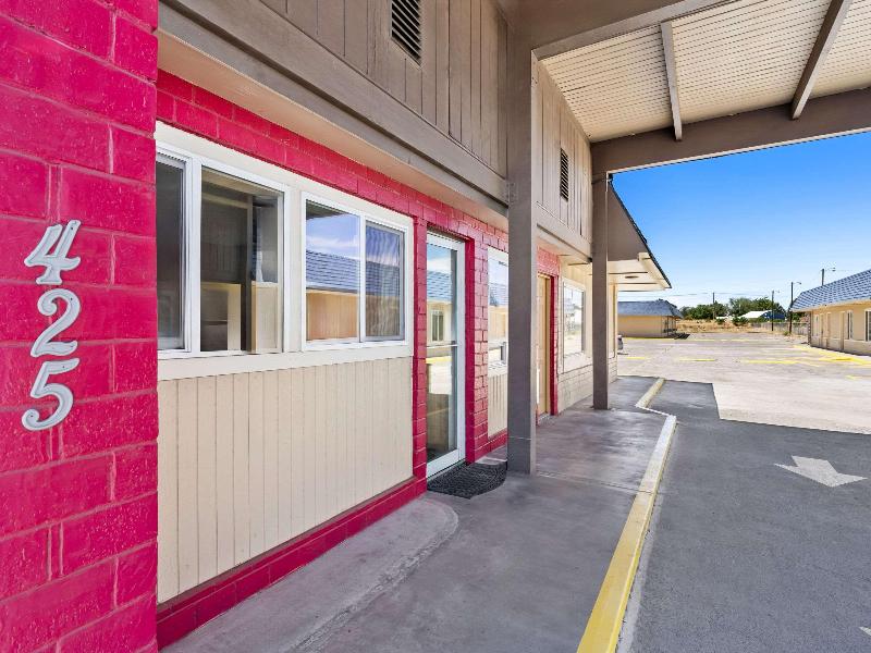 Rodeway Inn Hermiston - Umatilla image 6