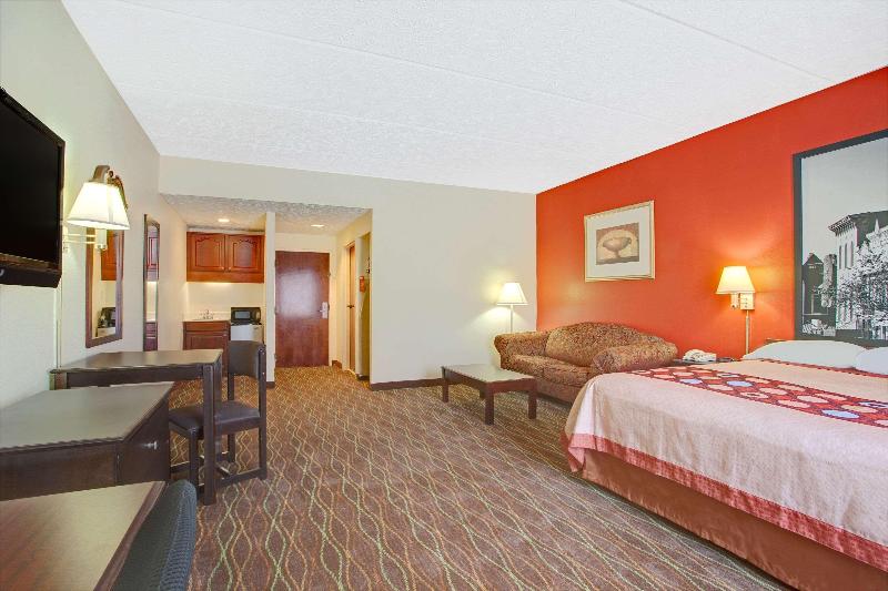 Motel 6 image
