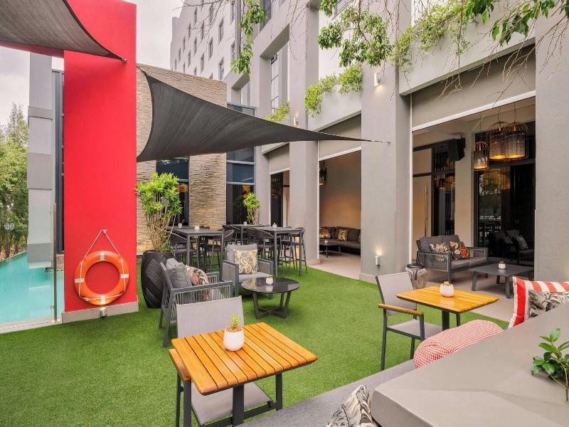 Protea Hotel Fire & Ice! Pretoria Menlyn image