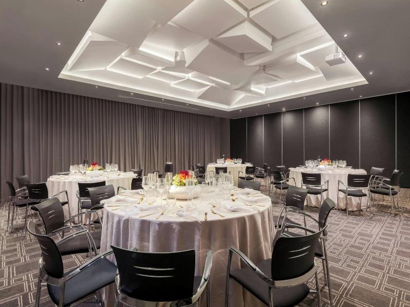 Protea Hotel Fire & Ice! Pretoria Menlyn image
