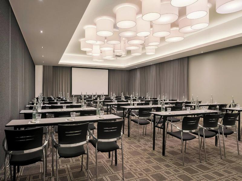 Protea Hotel Fire & Ice! Pretoria Menlyn image