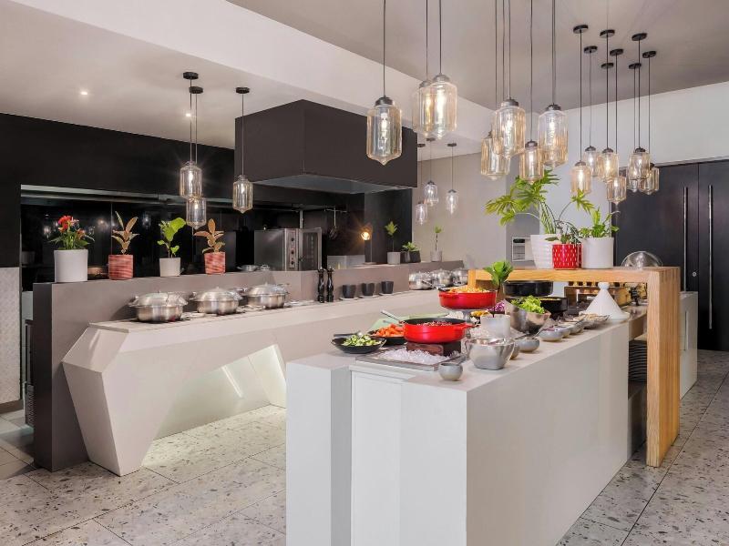 Protea Hotel Fire & Ice! Pretoria Menlyn image