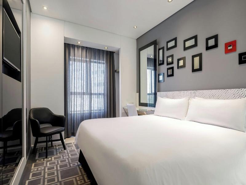 Protea Hotel Fire & Ice! Pretoria Menlyn image