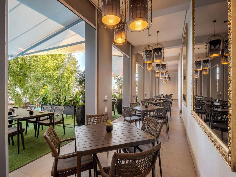 Protea Hotel Fire & Ice! Pretoria Menlyn image