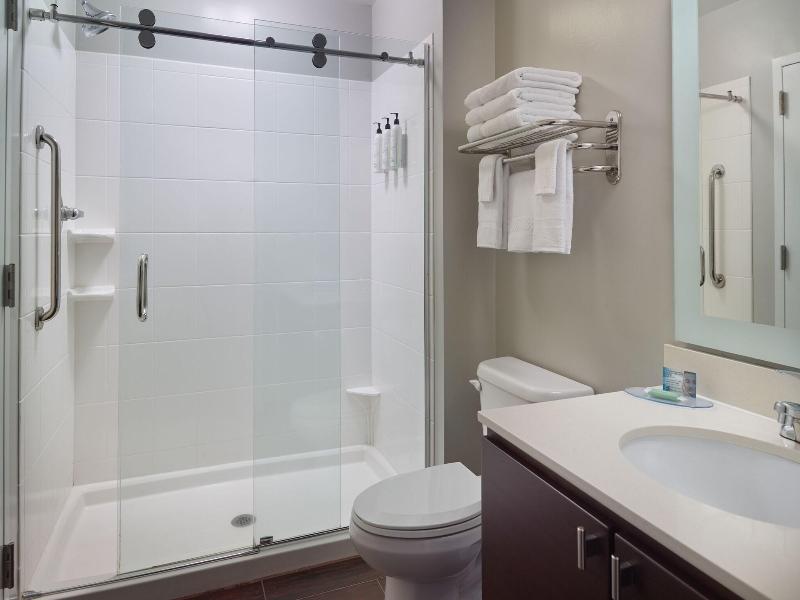TownePlace Suites Newnan image