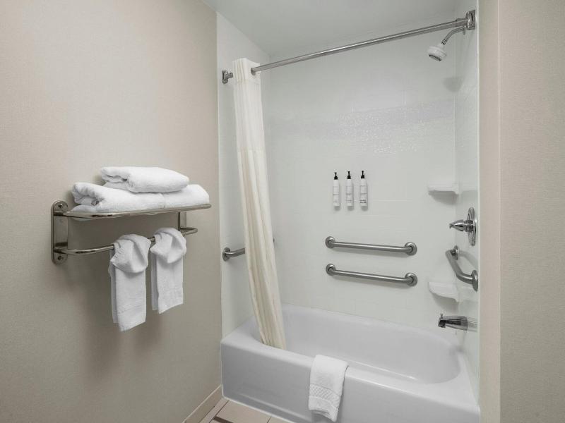 DOUBLE KING SIZE BED — photo 8
