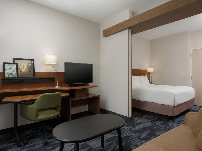 Fairfield Inn & Suites Columbia image