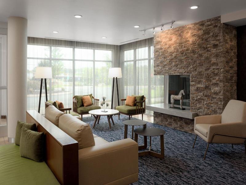 Fairfield Inn & Suites Columbia image
