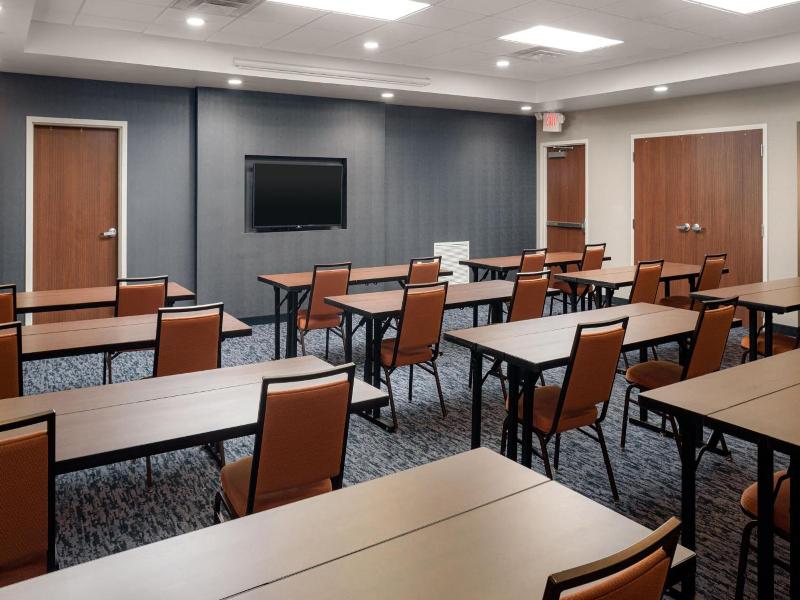 Fairfield Inn & Suites Columbia image