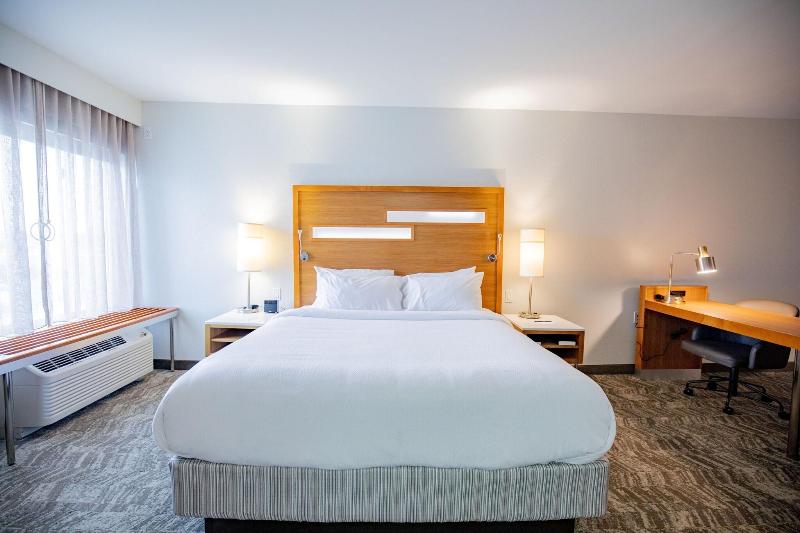 SpringHill Suites Baton Rouge Gonzales image
