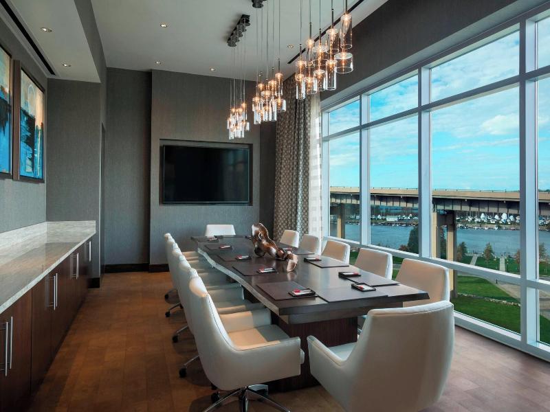 Buffalo Marriott HARBORCENTER image