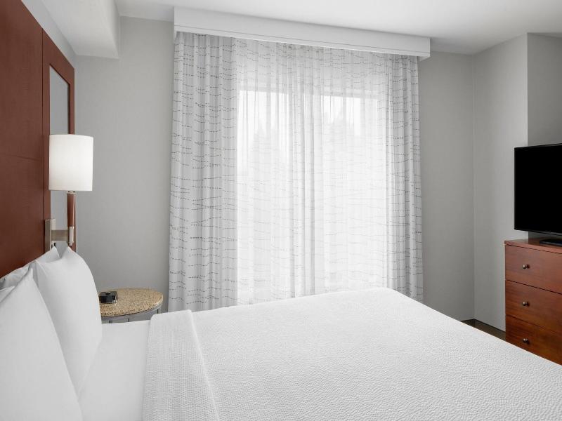Residence Inn Los Angeles Burbank/Downtown image