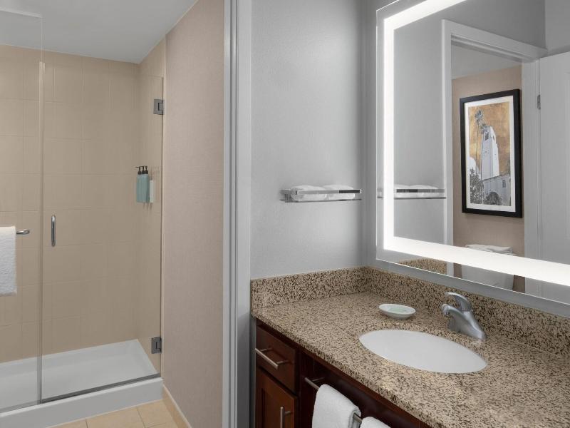 Residence Inn Los Angeles Burbank/Downtown image
