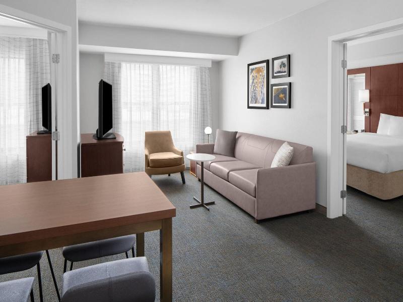 Residence Inn Los Angeles Burbank/Downtown image