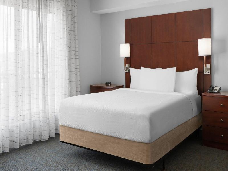 Residence Inn Los Angeles Burbank/Downtown image