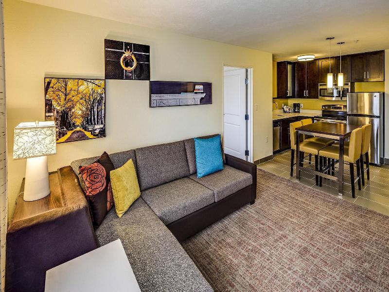Residence Inn Akron South/Green image
