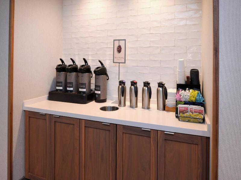 Fairfield Inn & Suites Arlington Near Six Flags image