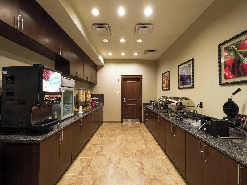 TownePlace Suites El Paso Airport image