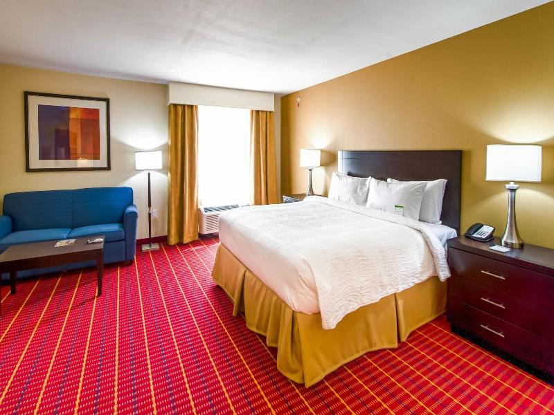 TownePlace Suites El Paso Airport image