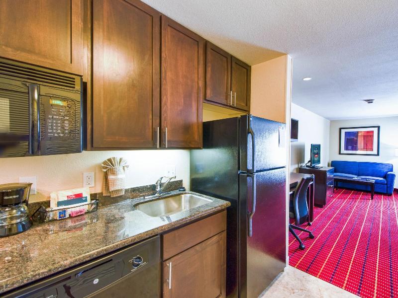 TownePlace Suites El Paso Airport image