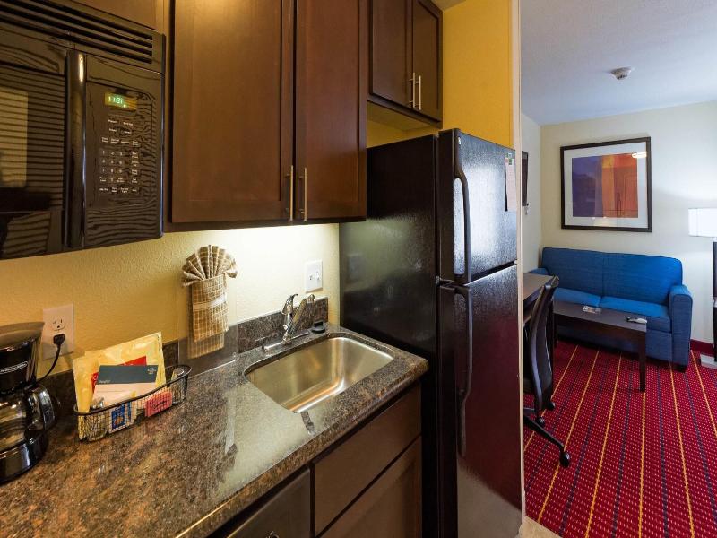 TownePlace Suites El Paso Airport image