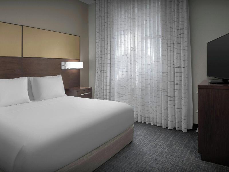 Residence Inn Fort Lauderdale Airport &Cruise Port image