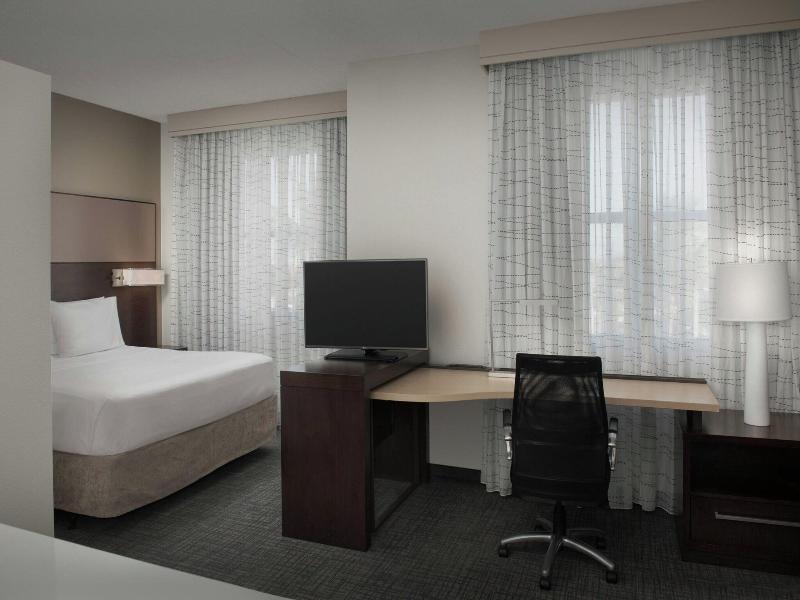 Residence Inn Fort Lauderdale Airport &Cruise Port image