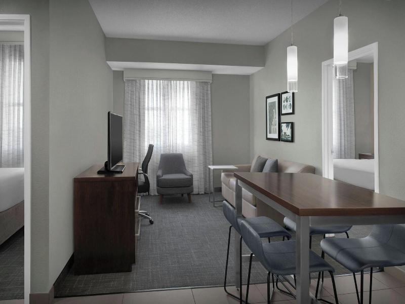Residence Inn Fort Lauderdale Airport &Cruise Port image