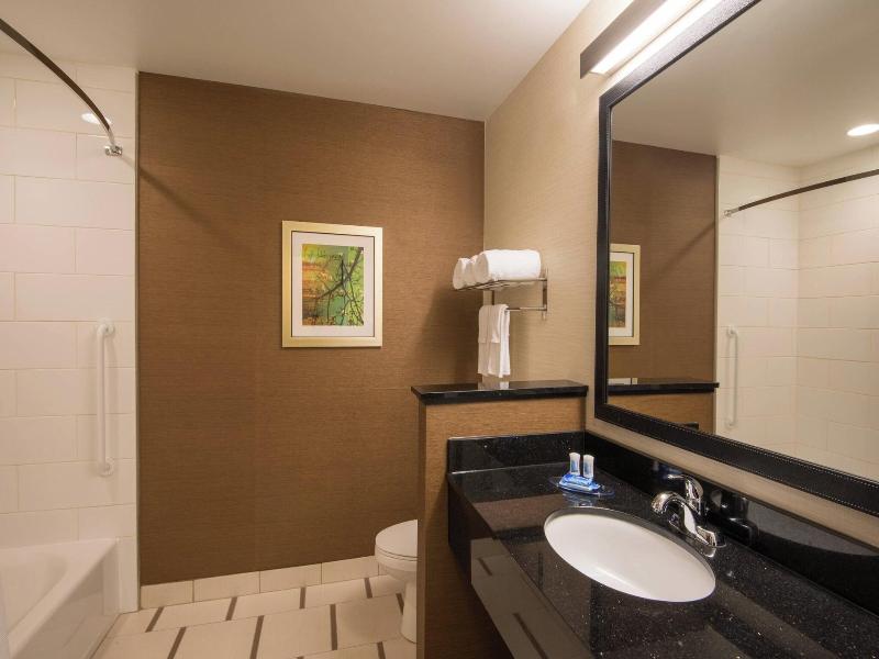 Fairfield Inn & Suites Fort Wayne Southwest image