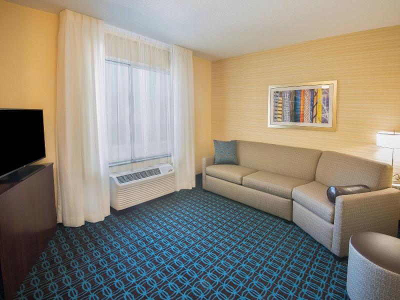 Fairfield Inn & Suites Fort Wayne Southwest image