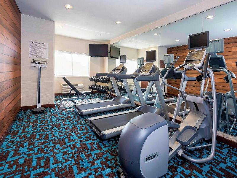 Fairfield Inn & Suites Holland