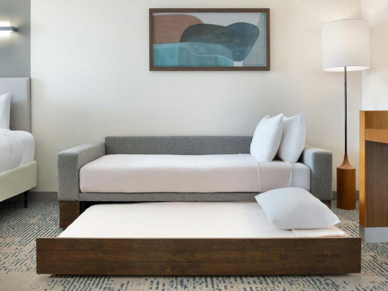 SpringHill Suites Wichita Airport image