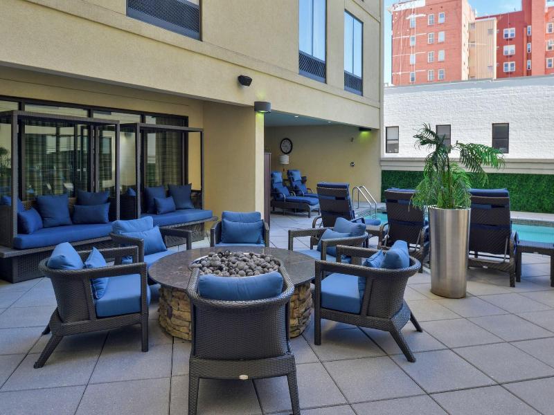 Courtyard Wilmington Downtown/Historic District image