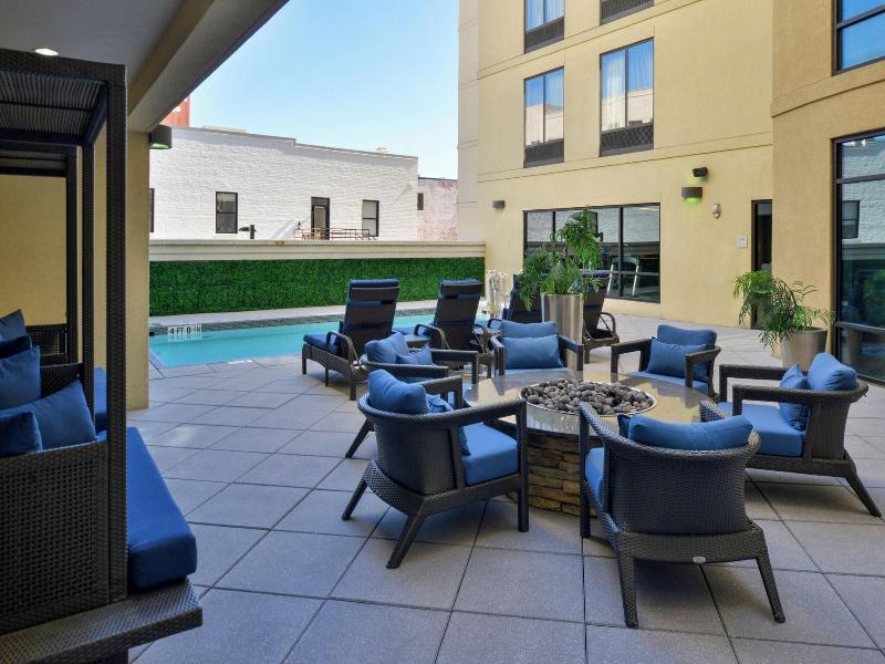 Courtyard Wilmington Downtown/Historic District image