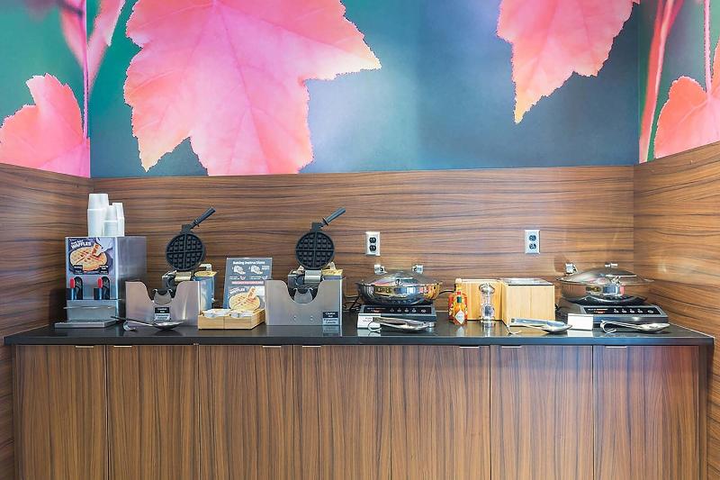 Fairfield Inn & Suites Jamestown image