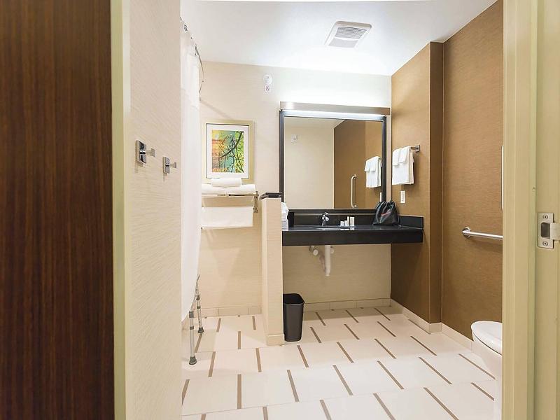 Fairfield Inn & Suites Jamestown image