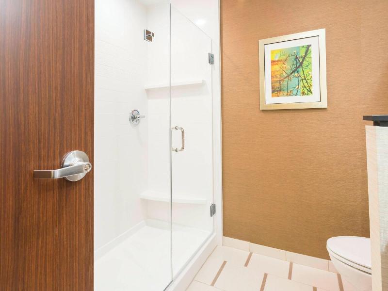 Fairfield Inn & Suites Jamestown image