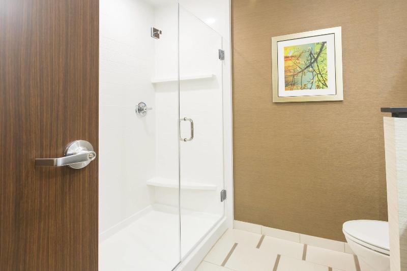 Fairfield Inn & Suites Jamestown image