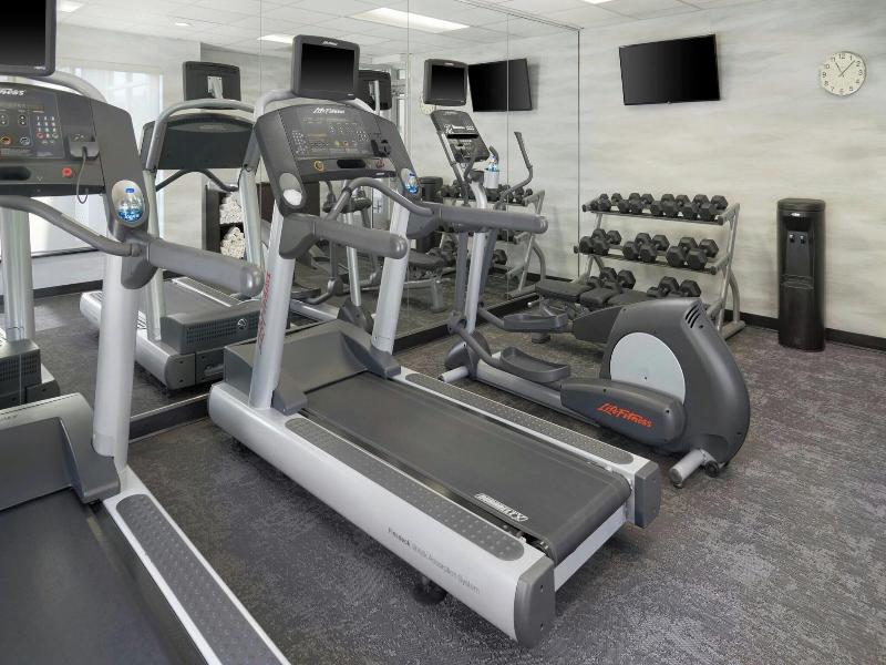 Fairfield Inn & Suites Reading Wyomissing image