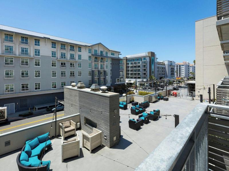 SpringHill Suites by Marriott Oceanside Beach image