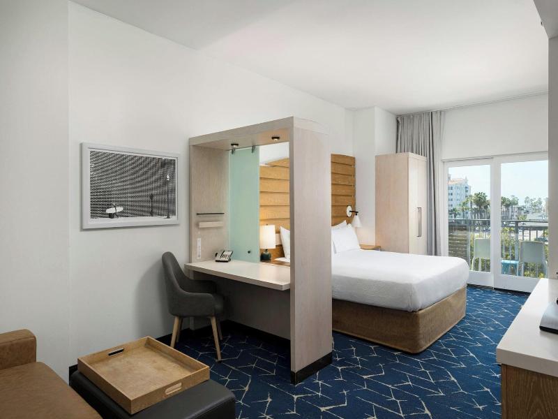SpringHill Suites by Marriott Oceanside Beach image